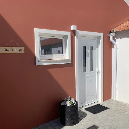 - Ria House * Torreira